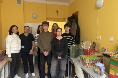 Odwiedziny uczniów szkoły podstawowej w Jelnej